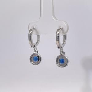 ต่างหูจี้ทองเหลืองชุบทองคำขาว ดีไซน์คลาสสิก สง่างาม สำหรับผู้หญิง ประดับด้วยเพทายทรงกลมเจียระไนแบบบริลเลียนท์ สีฟ้า จากเทียนหยู เจ็มส์ - Product Image 1