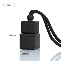 Flacons de parfum pour voiture en verre carré haut de gamme de 8 ml avec logo personnalisé imprimé, couvercle en bois, diffuseur de parfum suspendu, diffuseur à bâtonnets