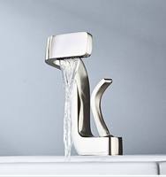 Nouveau design moderne, robinet de lavabo à montage sur comptoir, finition chromée, mitigeur cascade en laiton à poignée unique, eau froide et chaude, avec capteur tactile
