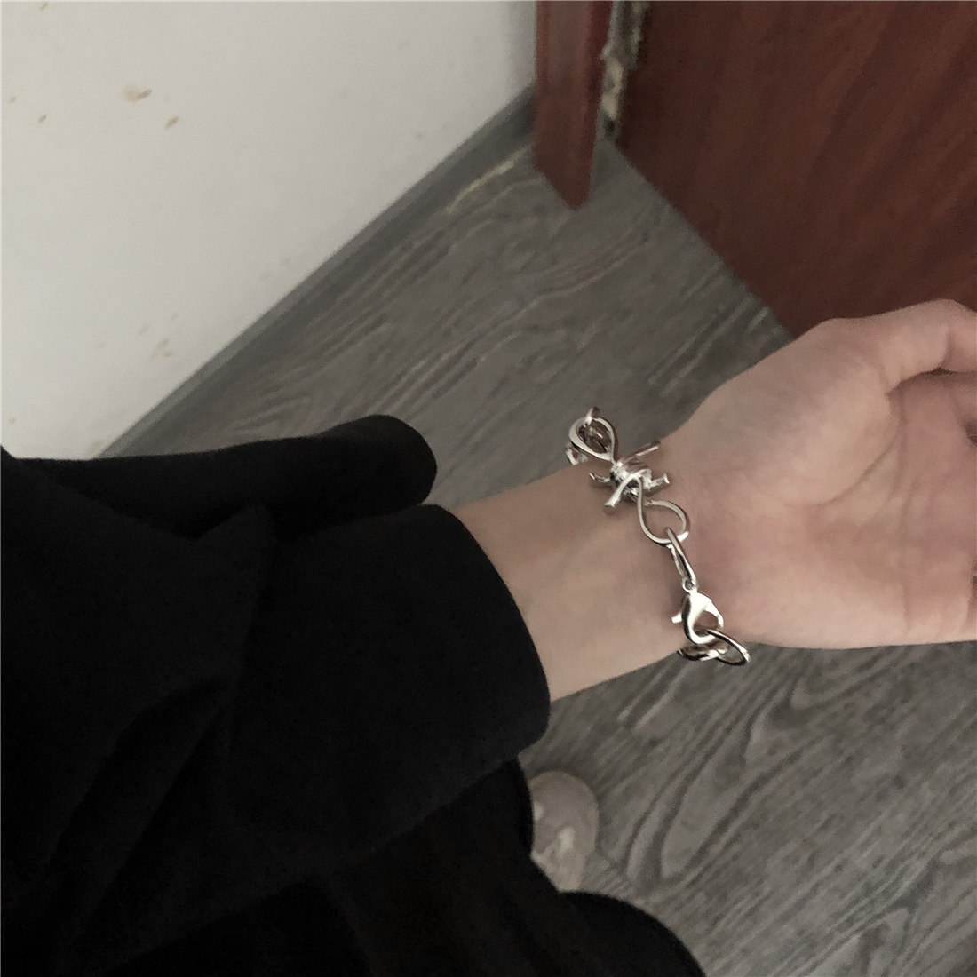 Large thorn bracelet
