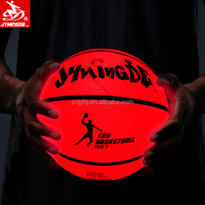 Pallone <span class=keywords><strong>da</strong></span> <span class=keywords><strong>Basket</strong></span> Luminoso Personalizzato che si Illumina al Buio, Due Regali Luminosi ad Alta Luminosità, Pallone <span class=keywords><strong>da</strong></span> <span class=keywords><strong>Basket</strong></span> in Gomma LED - Product Image 1