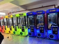Machine à attraper les poupées LiFang personnalisée, commerciale, à monnayeur, pour centre commercial, avec grue à griffes pour jouets en peluche colorés