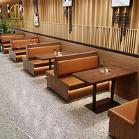 Mobilier moderne carré en bois d'orme marron en cuir pour café de restauration rapide table et chaise de stand de canapé pour restaurant