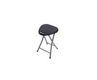 Fábrica al por mayor Asiento de plástico barato Patas de metal Silla plegable Taburete plegable Sillas portátiles