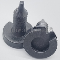100 pièces/sac Clip en plastique pour Land Rover MXC9134