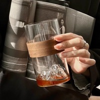 Vente en gros de tasses à eau en verre borosilicate de haute qualité avec vue sur la montagne, pour le café