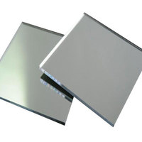 Miroirs flottants modernes en verre argenté de 1.3mm à 5mm Caisses d'articles décoratifs économiques pour l'exportation de lunettes à led Mur de verre en bois