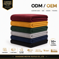 Couverture polaire verte légère et chaude en gros pour canapé, voyage, événements, broderie de logo personnalisée, fournisseur OEM