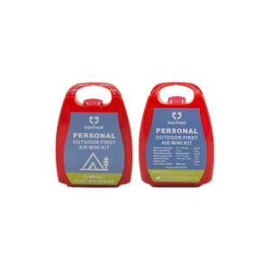 Kit di pronto soccorso personale Bestreat | Mini Kit impermeabile a prova di avventura - Product Image 1