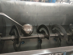 Mini tự động bằng miệng máy làm đầy chất lỏng 200/500ml chai thủy tinh xi-rô dây chuyền sản xuất cho đồ uống hóa chất lõi động cơ <span class=keywords><strong>PLC</strong></span> - Product Image 6