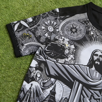 Camiseta con Estampado Completo, Algodón Grueso de 300 g/m², Corte Holgado, Ropa Urbana Cristiana para Hombre con Versículos Bíblicos y Jesús