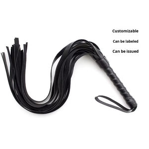 แส้หนังพีวีซีพร้อมที่จับสีแดงสายรัดนิ่มหลายเส้นสำหรับผู้ใหญ่เล่นตามบทบาทและเกมทาส - Product Image 6