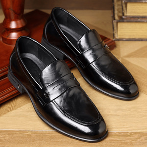 Zapatos de Cuero para Hombre Primavera 2026 - Calzado Formal de Negocios para Traje - Zapatos Casuales de Alta Gama para Hombre - Cuero Genuino - Product Image 2