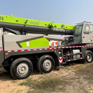 รถเครนบรรทุกมือสอง Zoomlion ZTC500 50 ตัน ยี่ห้อดังจากจีน - Product Image 1