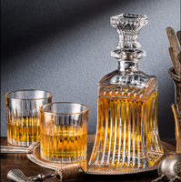 Venta al por mayor Crystal Whisky Decanter Set con caja de regalo Embalaje personalizable para obsequios