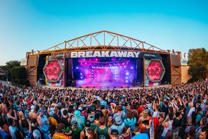 Treo Tường Vải hàng rào lưới Banner quảng cáo Polyester Banner khối xem cho buổi hòa nhạc trực tiếp - Product Image 2