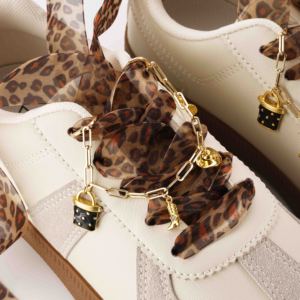 Ciondolo Decorativo per <span class=keywords><strong>Scarpe</strong></span> Personalizzabile OEM ODM, Catena Leggera dal Design Unico per Uso Quotidiano - Product Image 1