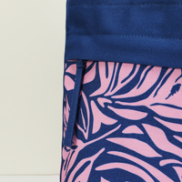 Sac fourre-tout pliable en toile de coton avec impression de logo personnalisé disponible, réutilisable pour les emballages et les courses quotidiennes