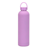 Bouteille isotherme portable en acier inoxydable à double paroi de 500 ml avec couvercle en PP, personnalisable en gros