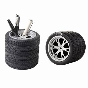 Porte-stylos en plastique noir en forme de pneu de voiture, imprimé sérigraphié, design créatif, cadeaux promotionnels en gros - Product Image 1