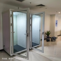 Cabine de travail insonorisée pour tâches individuelles d'entreprise avec panneaux acoustiques intérieurs et utilisation efficace de l'espace de bureau