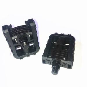 <b>Folding</b> Bicycle Pedals Plastic Anti Slip Steel Spindle Black For Mountain <b>Bikes</b> Multiuse - Product Image 4