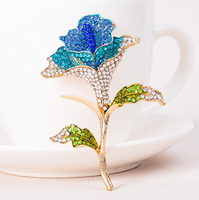 Broches Fleur en Cristal Mignonnes pour Filles, Corsages Antidérapants en Strass, Épingles Broches Fleur Rose, Accessoires Vestimentaires