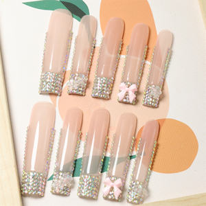 Prix d'usine en gros Ongles à presser longs de luxe en acrylique, motif papillon 3D, couvrance totale, haute qualité, faits main, forme carrée et cercueil - Product Image 2