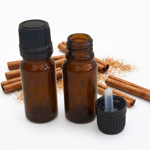 น้ำมันเปลือกอบเชยแท้ 100% ราคาสมเหตุสมผลจากอินเดีย - Product Image 1