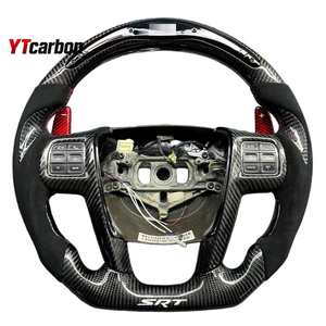 YTcarbon pour <span class=keywords><strong>Chrysler</strong></span> <span class=keywords><strong>200</strong></span> 300 200C 300C TC Pièces automobiles Accessoires intérieurs de voiture Volant personnalisé en cuir et fibre de carbone véritable - Product Image 1