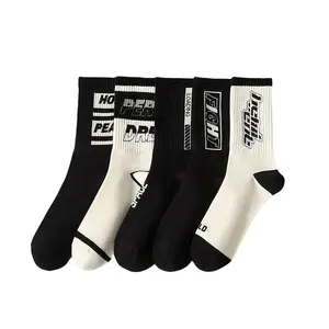 Logo personnalisé haute qualité oem antidérapant résistant à l'usure chaussettes de sport hommes coton chaussettes de basket-ball pas de commande minimum