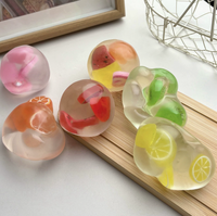 Balle anti-stress malléable Vaseline à l'huile de coco, jouet à presser en forme de fruit, jouets sensoriels doux pour soulager le stress, vente en gros