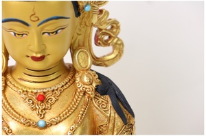 Escultura de Ksitigarbha Bodhisattva en Latón, Hecha a Mano con Técnica de Fundición, Forma Personalizable para Altar Budista en Casa o Negocio - Product Image 2