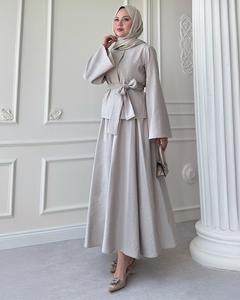 Ensemble haut et jupe deux pièces élégant en polyester pour <span class=keywords><strong>femme</strong></span>, style Abaya islamique, modeste, respirant, coupe ample, idéal pour l'automne et les mariages. - Product Image 3