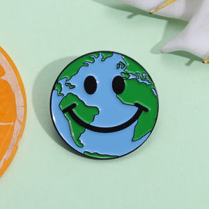 Bescherm Onze Earth Home Email Pin Custom Save The Planet Love Your Mama Kawaii Metal Badge Bag Revers Kleding Sieraden Groothandel - Product Image 2