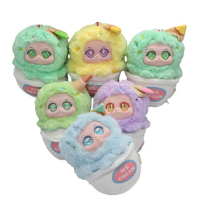 Porte-clés en peluche exquis et adorable en forme de crème glacée, figurines de boîte mystère et jouets Gachapon, cadeau de 100-120 mm - Product Image 1