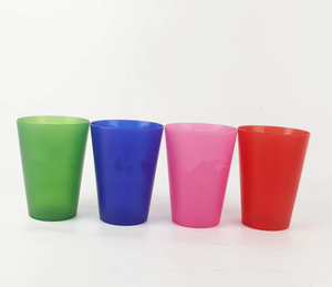 Party Essentials Gobelets en plastique dur givré 400ml Lot de 6 - Product Image 4