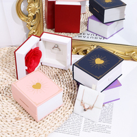 Romantica Scatola Regalo Quadrata per Gioielli con Libro Animato, Rivestimento in Raso, per Anelli, Collane, Fiori di Sapone, San Valentino