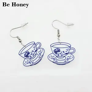 New Blue And White Porcelain Flowers Tea Cup Acrylic Drop Trendy Earrings Ladies Earrings Artistic Pattern Chinese Style Gift