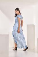Combinaison imprimée à col plissé avec traîne à volants détachable, ensemble coordonné pour femme, tenue élégante en une seule pièce avec un design raffiné