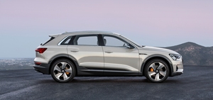 2025 para Audi <span class=keywords><strong>Q5</strong></span> <span class=keywords><strong>e</strong></span>-<span class=keywords><strong>tron</strong></span> New Energy Vehicle RWD Coche eléctrico de 6 plazas con batería de 83.4kWh NEDC Range 560km - Product Image 6