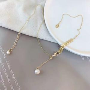 Collier pendentif en perle d'eau douce enveloppé d'or 14 carats Guiye Maisui Feuille d'érable Chaîne de clavicule réglable Chaînes à la mode Collier - Product Image 4