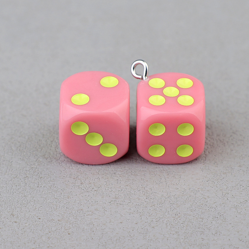8 points jaune poudre cerise