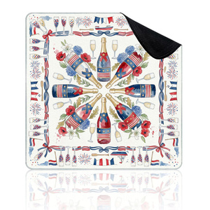 Tapis de Mahjong Vintage Aquarelle Patriotique Champagne 33" Carré Antidérapant Durable pour Soirée de Jeu - Product Image 1