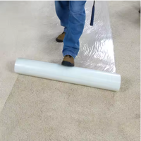 Film protecteur auto-adhésif en PE souple sans papier de support, épaisseurs personnalisées disponibles, résistant à l'humidité pour la décoration de tapis