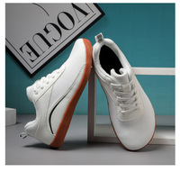 Sneakers unisexes en mesh, à lacets, légères, respirantes, semelle fine, chaussures décontractées confortables pour la marche