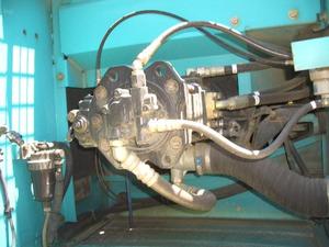 รถขุด SK230 Kobelco มือสอง ใช้งานน้อย รถขุดไฮดรอลิกแบบตีนตะขาบ เครื่องจักรจากจีน - Product Image 3