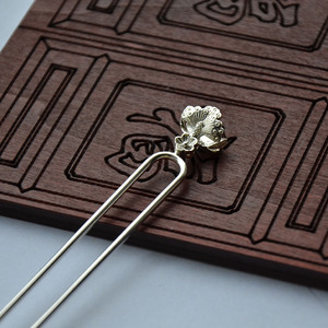 กิ๊บติดผมรูปดอกไม้ชุบทองรูปตัวยูคู่ สำหรับทำเครื่องประดับ DIY - Product Image 3