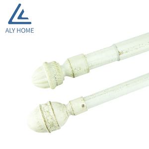 ALY DECOR Set di Aste <span class=keywords><strong>per</strong></span> Tende Moderne Estensibili in Metallo <span class=keywords><strong>a</strong></span> Palo Singolo - Durevole <span class=keywords><strong>per</strong></span> Montaggio <span class=keywords><strong>a</strong></span> <span class=keywords><strong>Soffitto</strong></span> in Soggiorno, Battesimo, Ritorno <span class=keywords><strong>a</strong></span> Scuola - Product Image 1