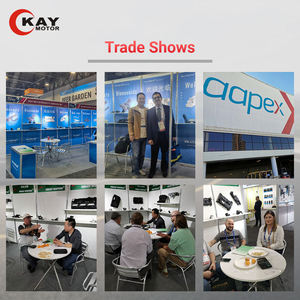 17111741167 Réservoir d'expansion de liquide de refroidissement moteur pour <span class=keywords><strong>BMW</strong></span> <span class=keywords><strong>E38</strong></span> E39 540i 740i <span class=keywords><strong>750iL</strong></span> 840Ci 850Ci 850i Remplacement # 17111723071 - Product Image 6